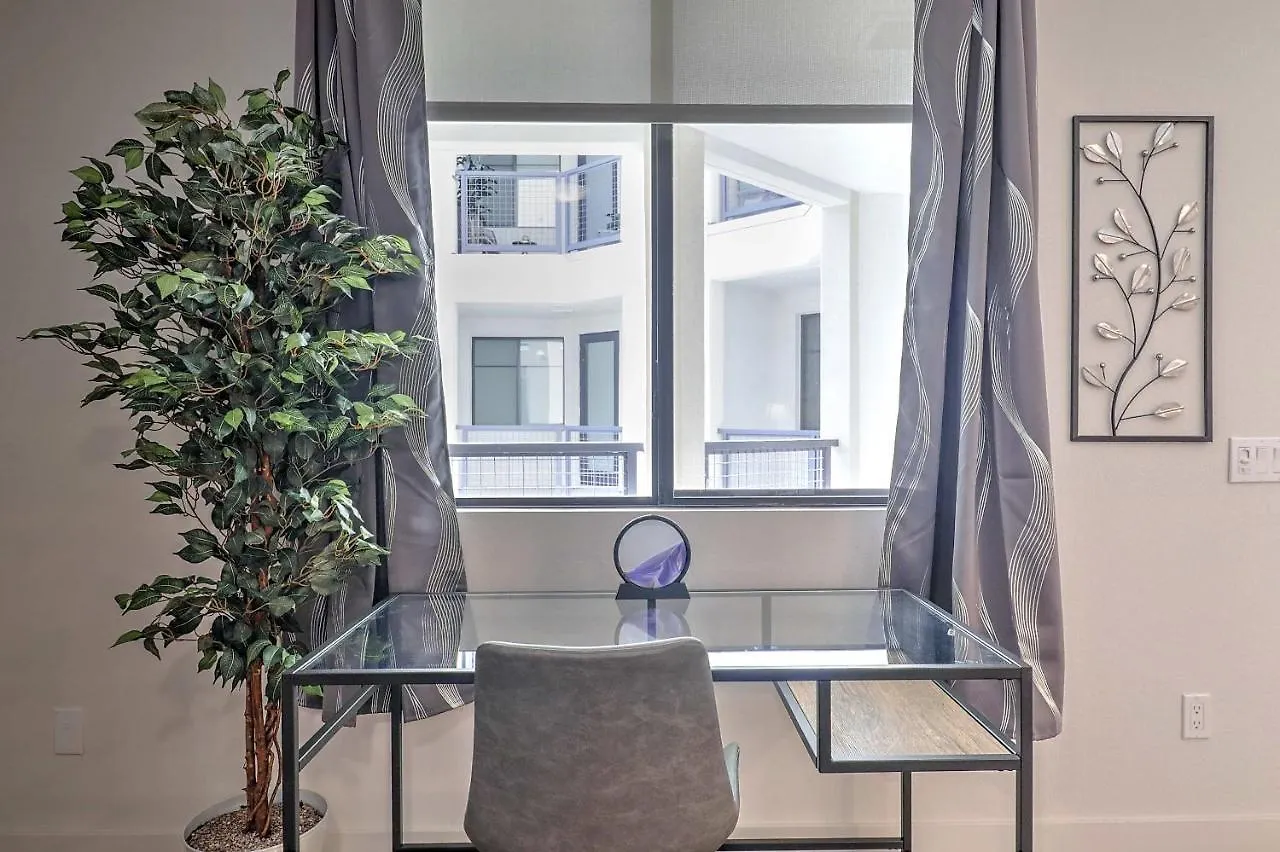 شقة Walk Score 81-Shopping District-King Bed-Parking G3061 سكوتسدايل الولايات المتحدة الأمريكية